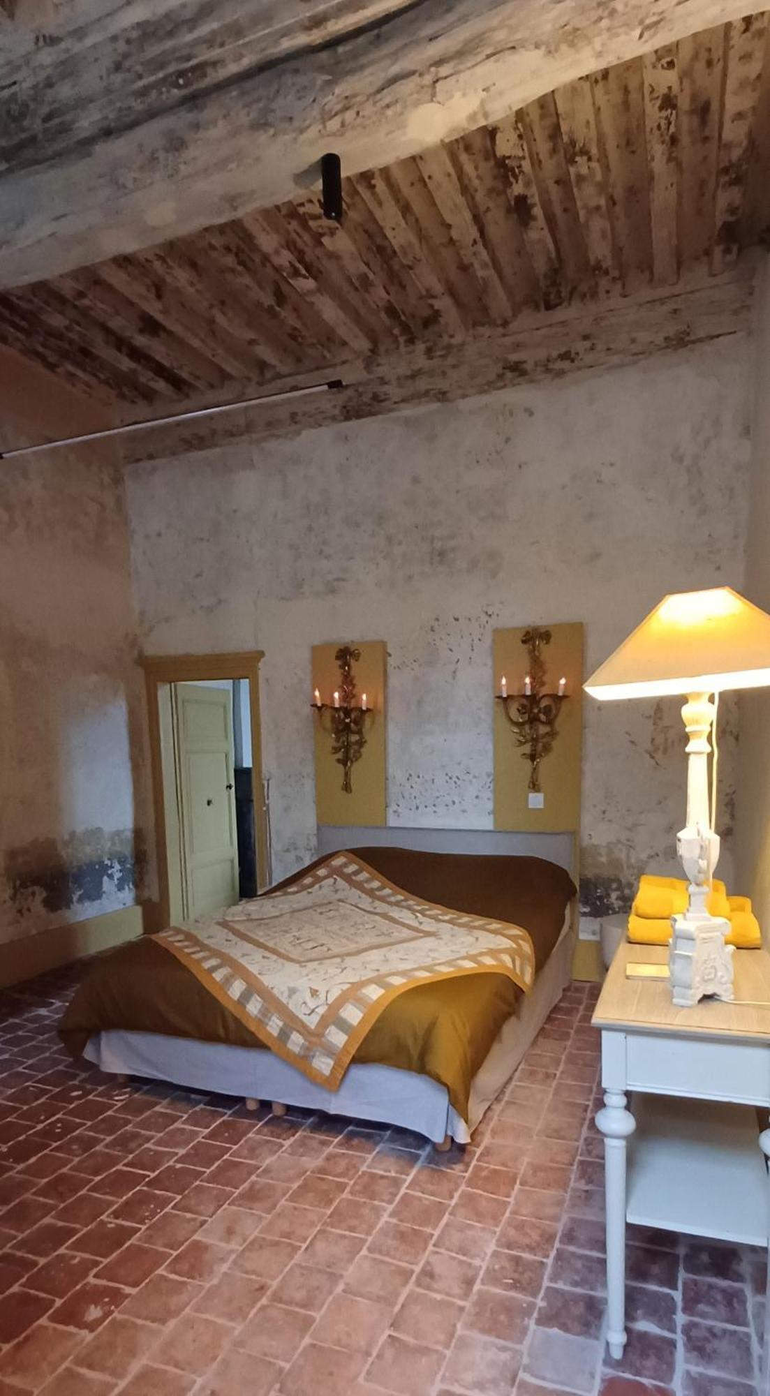 Logis La Vachere Avallon Exteriör bild